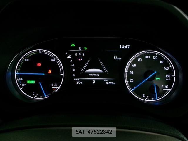 Toyota HARRIER HYBRID 2021-12 1257096-28