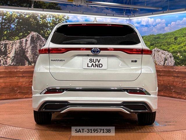 Toyota HARRIER HYBRID 2023-09 1291604-14