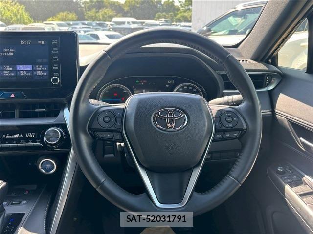 Toyota HARRIER HYBRID 2022-09 1313143-23