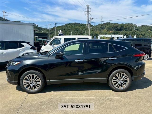 Toyota HARRIER HYBRID 2022-09 1313143-8