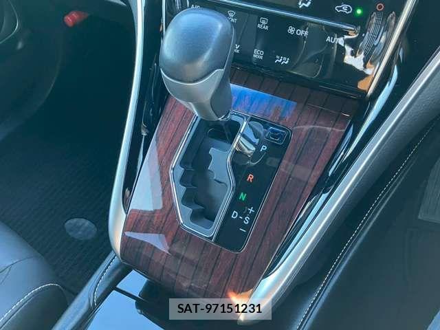 Toyota HARRIER HYBRID 2016-09 1326061-13