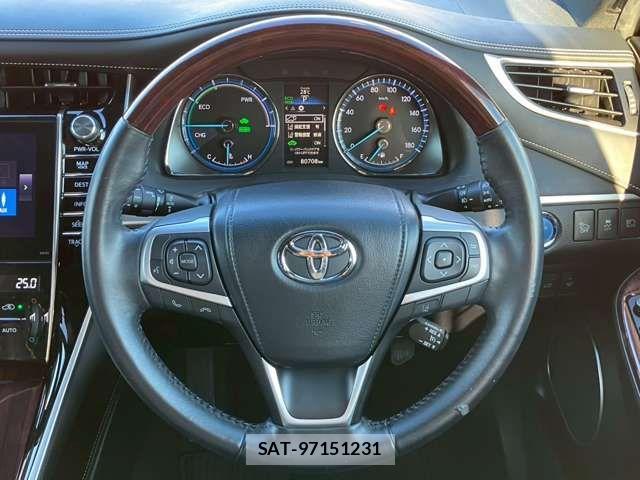 Toyota HARRIER HYBRID 2016-09 1326061-8