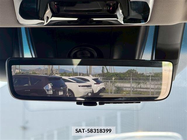 Toyota HARRIER HYBRID 2022-08 1338504-19