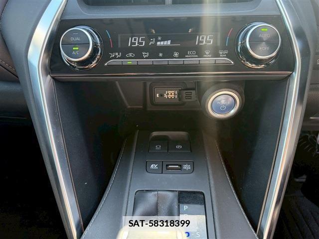 Toyota HARRIER HYBRID 2022-08 1338504-27
