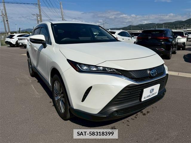 Toyota HARRIER HYBRID 2022-08 1338504-5