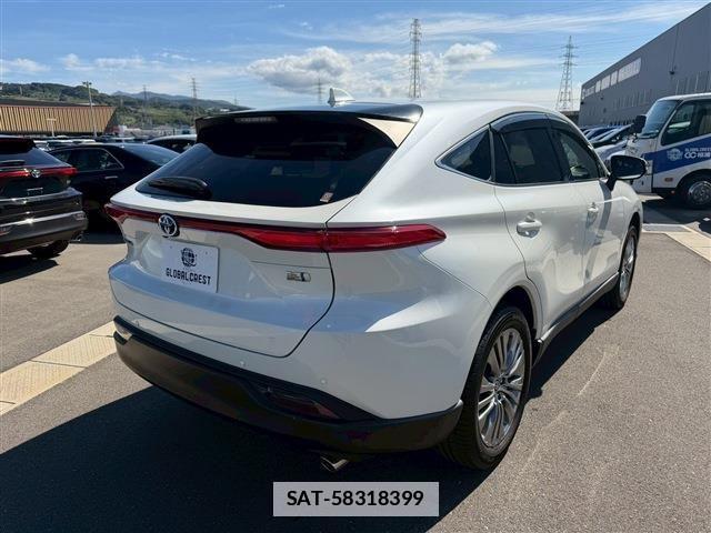 Toyota HARRIER HYBRID 2022-08 1338504-7