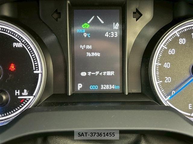Toyota HARRIER HYBRID 2022-09 1625077-16