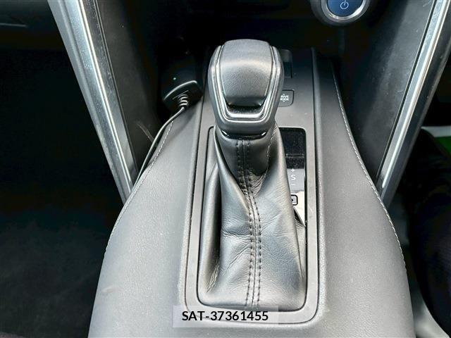 Toyota HARRIER HYBRID 2022-09 1625077-24