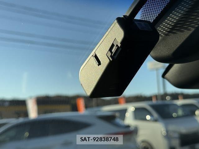Toyota HARRIER HYBRID 2020-12 2029766-27