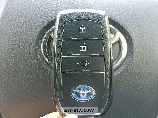 Toyota HARRIER HYBRID 2021-04 3374579-21