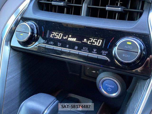 Toyota HARRIER HYBRID 2021-04 3671156-9