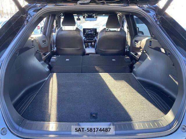 Toyota HARRIER HYBRID 2021-04 3671156-19