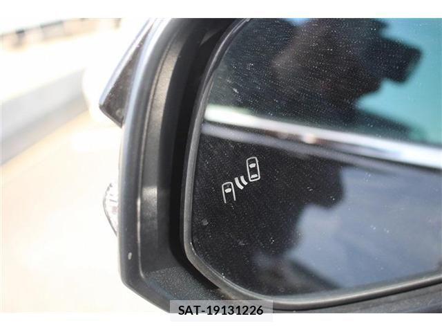 Toyota HARRIER HYBRID 2023-01 4043127-25