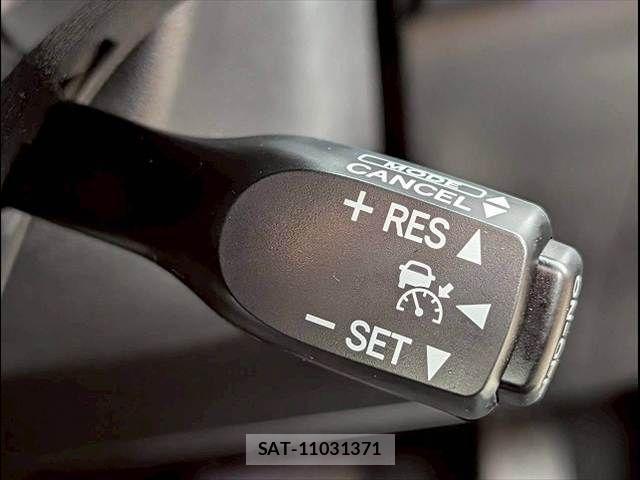 Toyota HARRIER HYBRID 2015-09 4420965-6