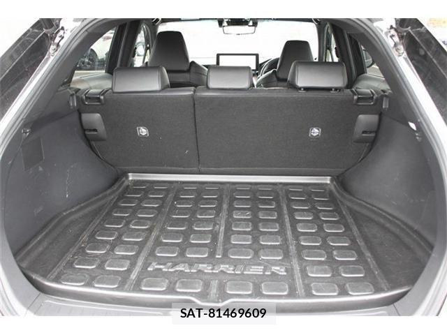 Toyota HARRIER HYBRID 2023-05 4593326-17