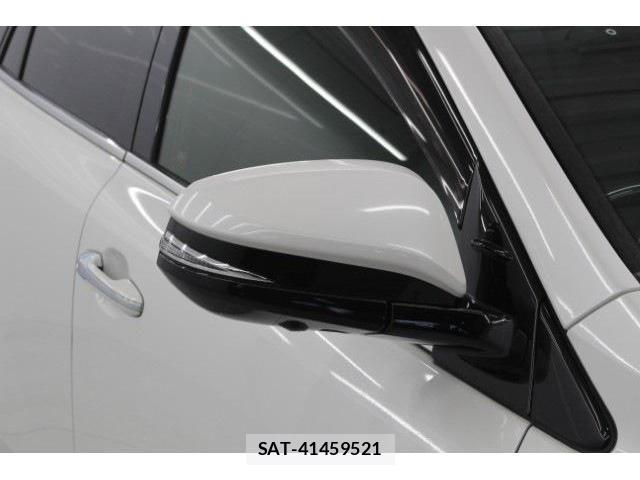 Toyota HARRIER HYBRID 2017-10 4593361-9