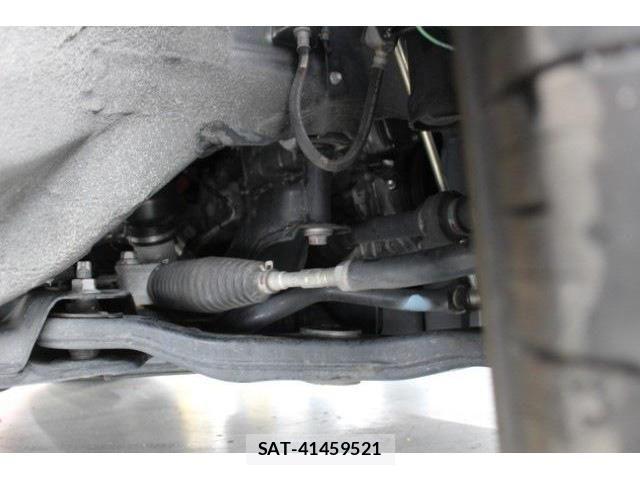 Toyota HARRIER HYBRID 2017-10 4593361-19