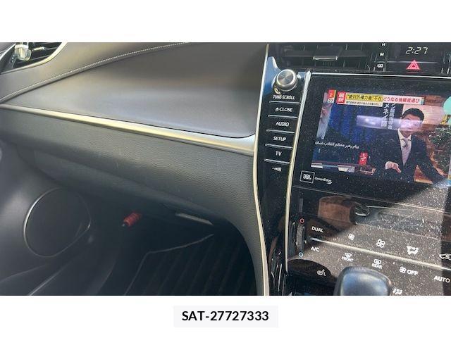 Toyota HARRIER HYBRID 2017-03 4753988-3