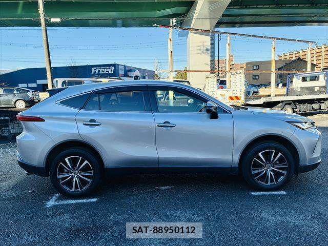 Toyota HARRIER HYBRID 2021-06 4944745-17