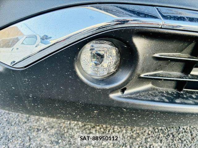 Toyota HARRIER HYBRID 2021-06 4944745-25