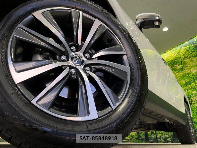 Toyota HARRIER HYBRID 2024-11 4944574-12
