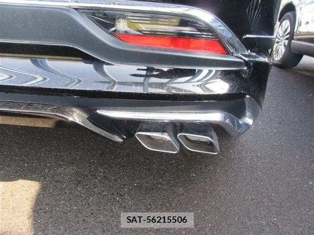 Toyota HARRIER HYBRID 2022-03 4944541-3