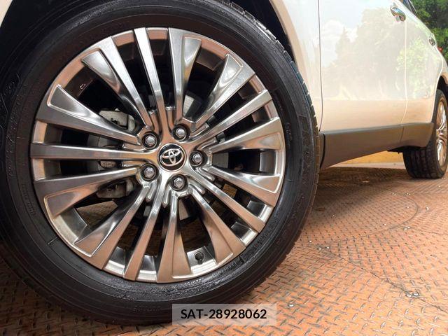 Toyota HARRIER HYBRID 2021-04 5868754-12