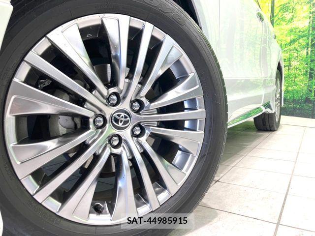 Toyota HARRIER HYBRID 2023-02 5868725-12