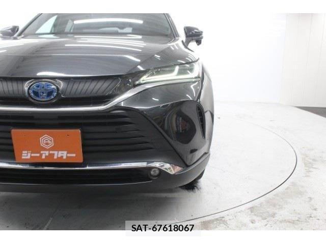 Toyota HARRIER HYBRID 2023-05 5868840-13