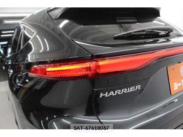Toyota HARRIER HYBRID 2023-05 5868840-17