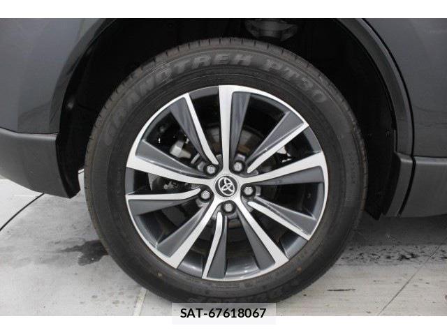 Toyota HARRIER HYBRID 2023-05 5868840-25