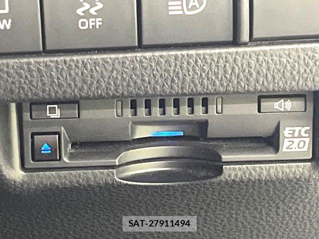 Toyota HARRIER HYBRID 2021-03 5868867-5