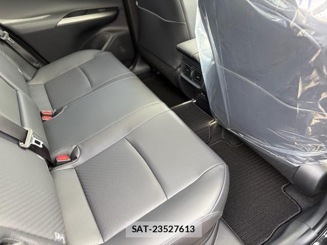 Toyota HARRIER HYBRID 2026-03 5868701-10