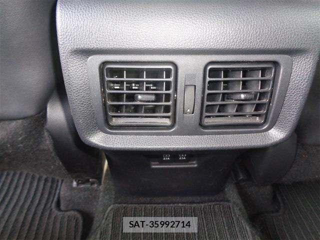 Toyota HARRIER HYBRID 2021-02 5868837-13