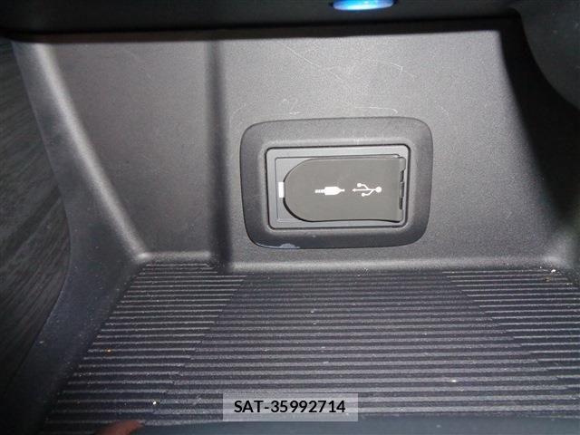Toyota HARRIER HYBRID 2021-02 5868837-27