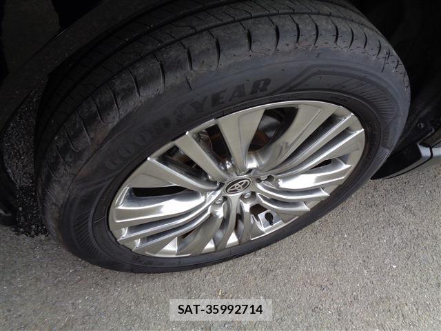 Toyota HARRIER HYBRID 2021-02 5868837-8