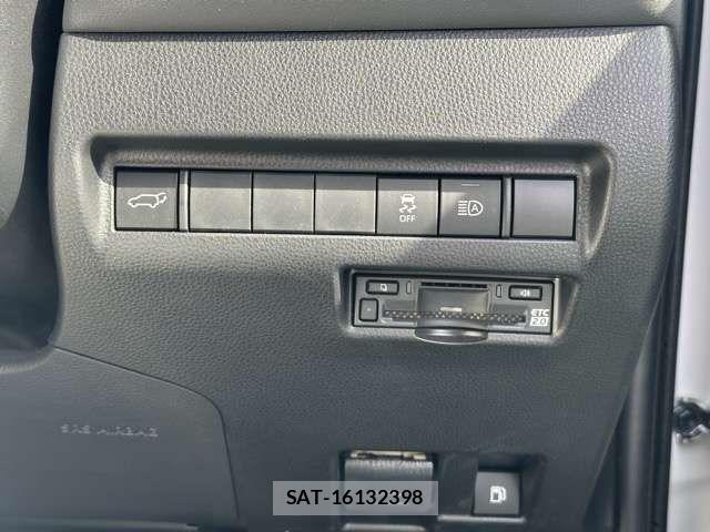 Toyota HARRIER HYBRID 2023-01 6000129-16