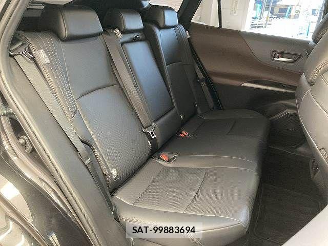Toyota HARRIER HYBRID 2021-08 6215204-12