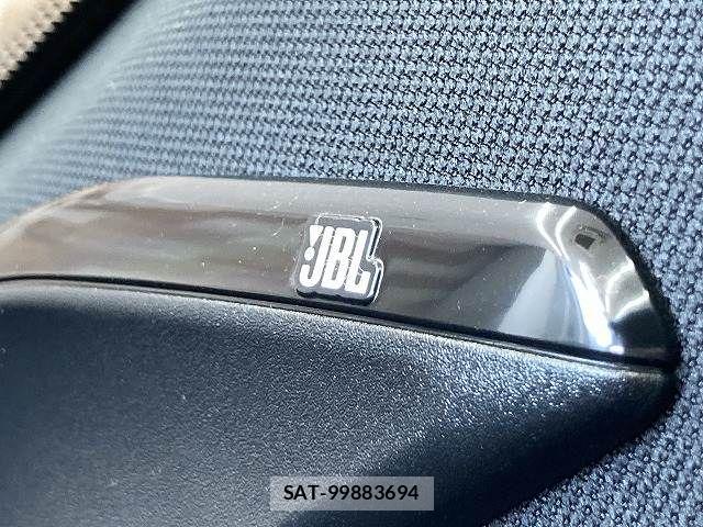 Toyota HARRIER HYBRID 2021-08 6215204-6