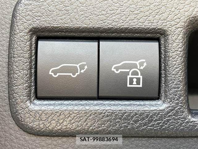 Toyota HARRIER HYBRID 2021-08 6215204-7