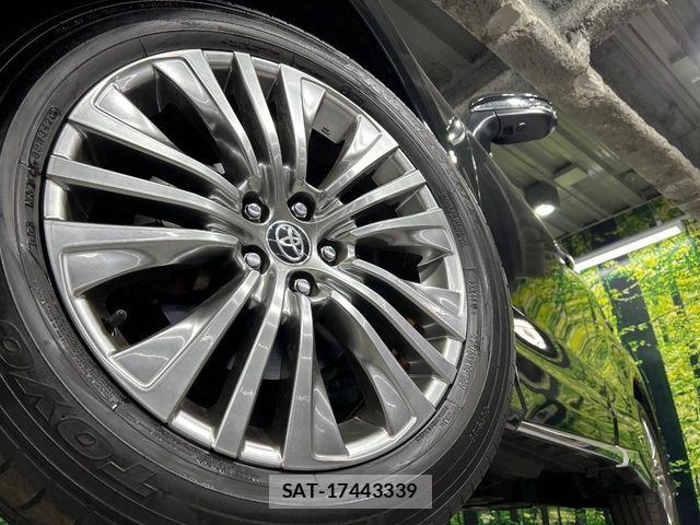 Toyota HARRIER HYBRID 2020-09 6215205-16