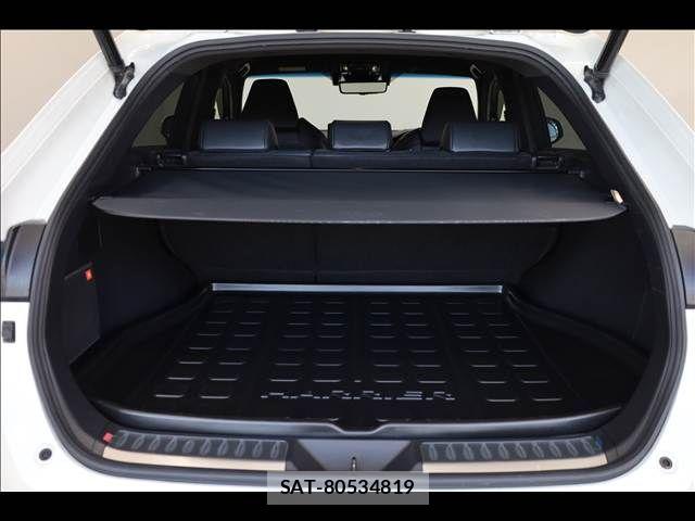 Toyota HARRIER HYBRID 2021-05 6244344-19