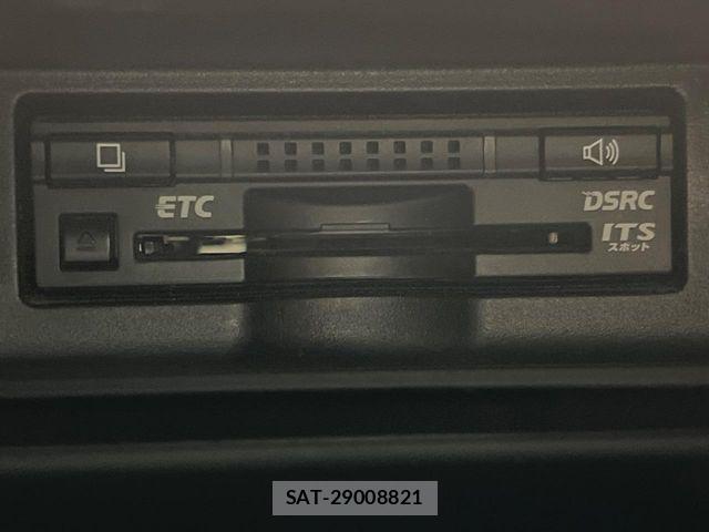 Toyota HARRIER HYBRID 2015-03 6244348-6