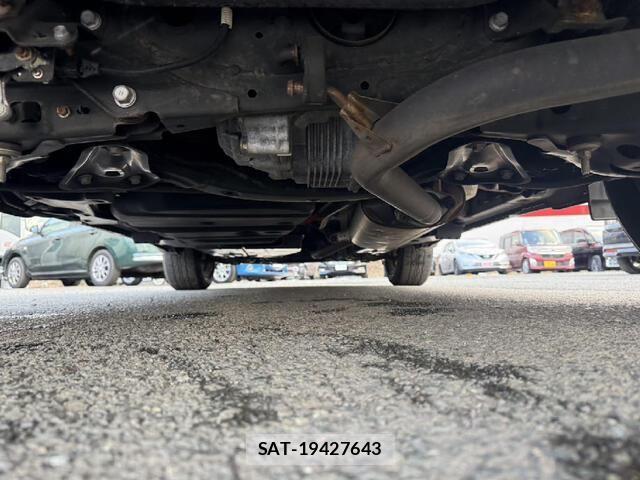 Toyota HARRIER HYBRID 2015-07 6271785-22