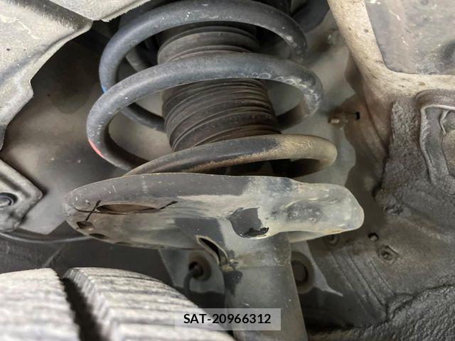 Toyota HARRIER HYBRID 2015-05 6304391-19