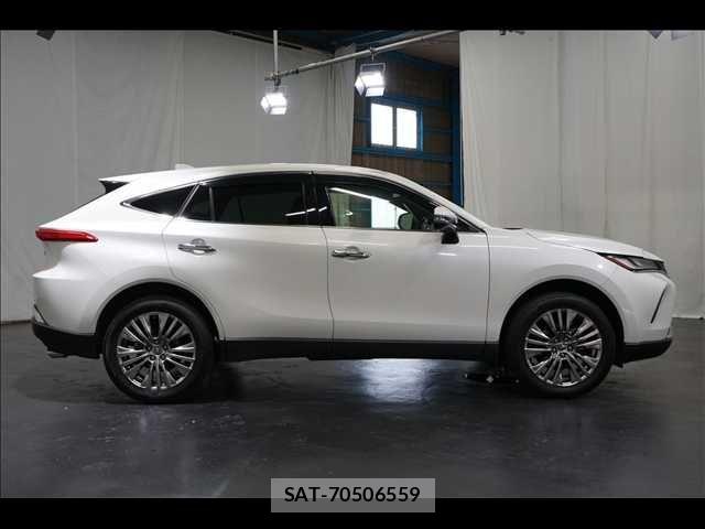 Toyota HARRIER HYBRID 2021-03 6526248-15