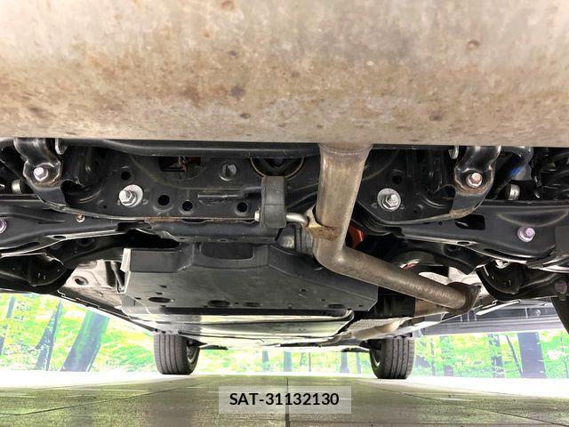 Toyota HARRIER HYBRID 2021-01 6612145-19