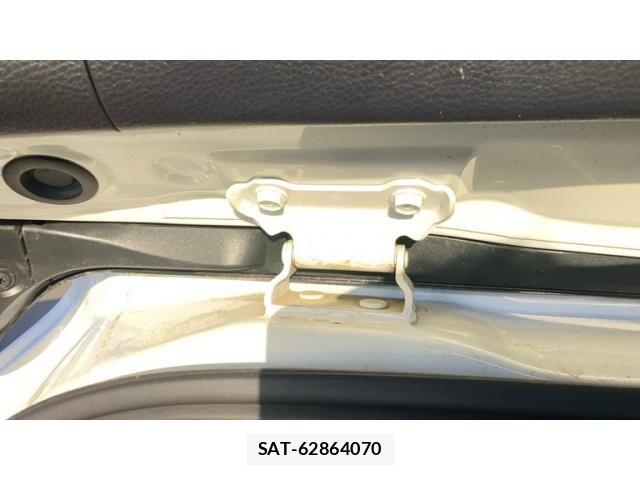 Toyota HARRIER HYBRID 2018-11 6612161-17