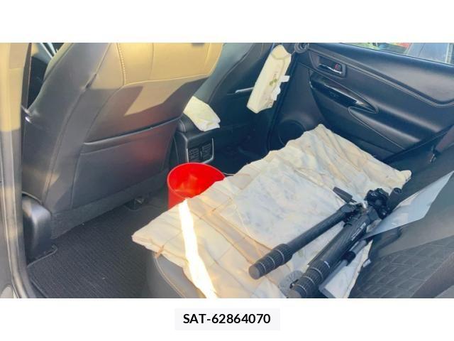 Toyota HARRIER HYBRID 2018-11 6612161-21