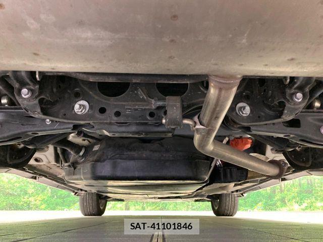 Toyota HARRIER HYBRID 2021-08 6676147-18